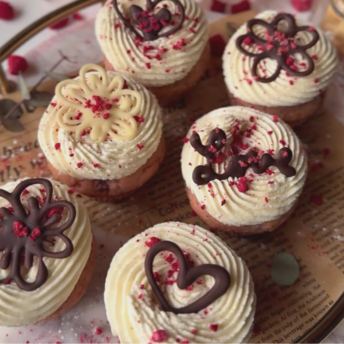 Recept na nadýchané malinové cupcakes, které si zamilujete